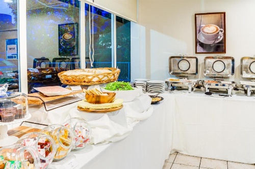 Ascotia Off Queen image 13