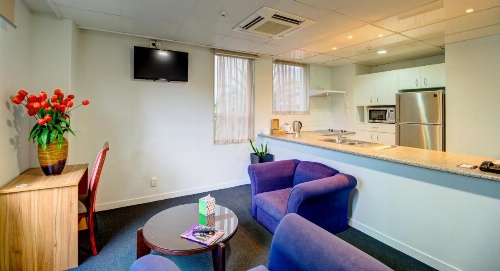 Ascotia Off Queen image 24