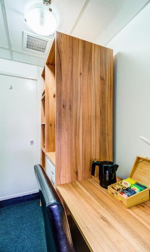 Ascotia Off Queen image 26