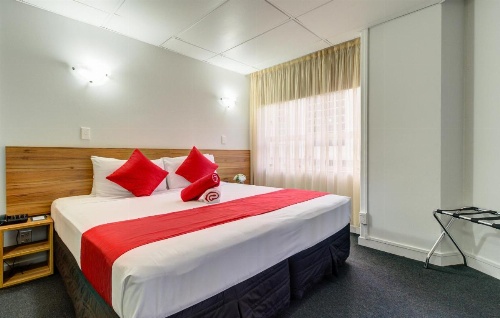 Ascotia Off Queen image 29